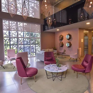 Hotel Express By Marriott Colombia