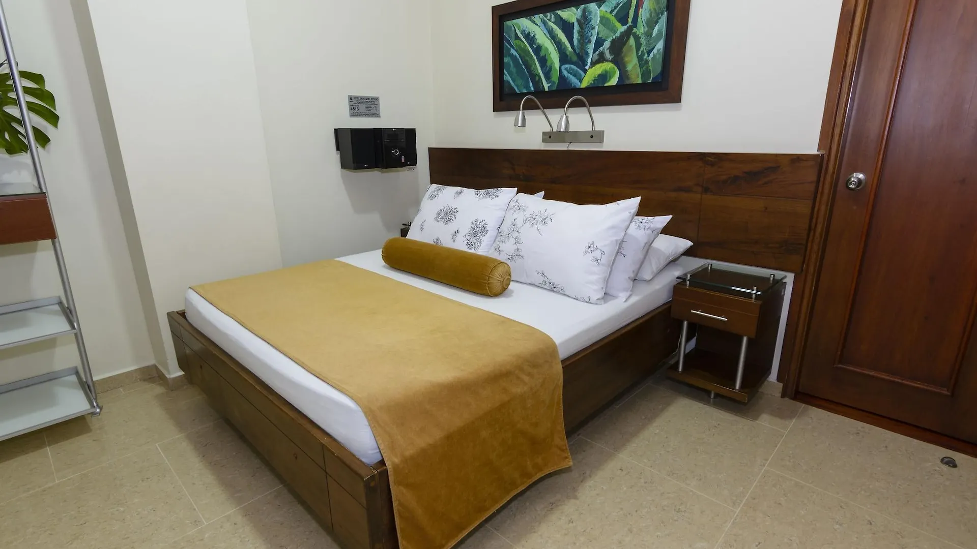 Hotel Sauces Del Estadio Medellin