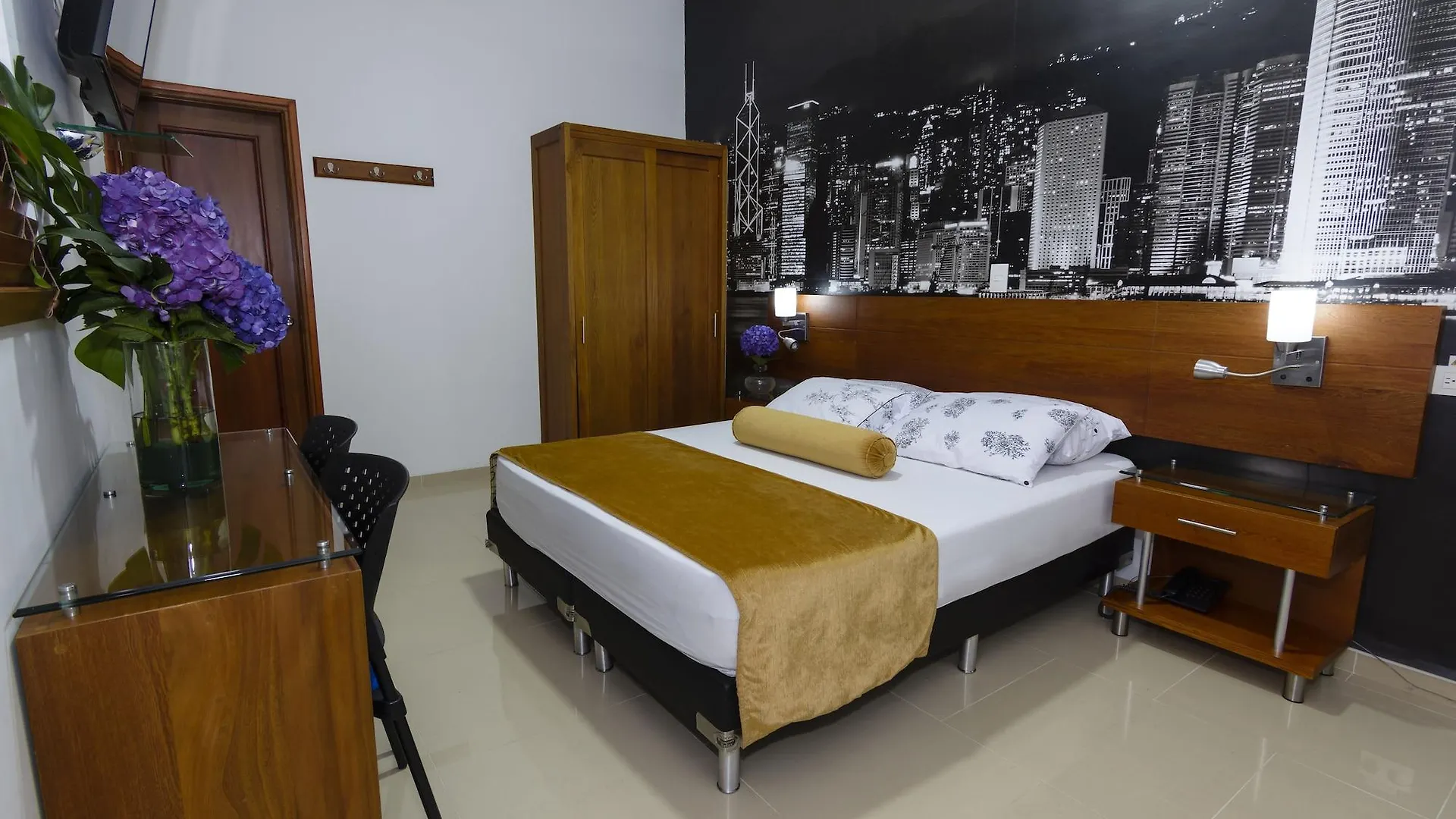 Hotel Sauces Del Estadio Medellin