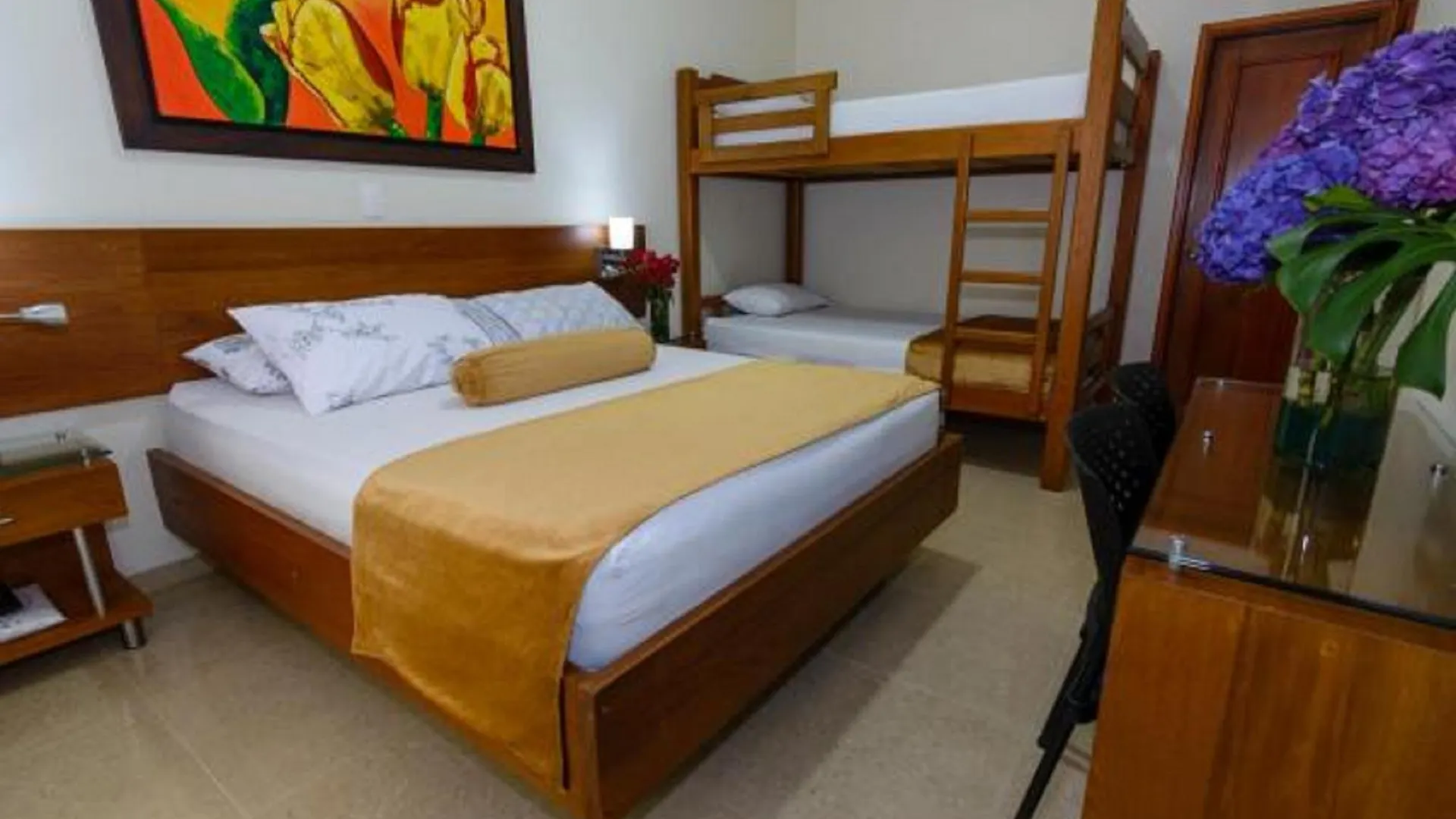 Hotel Sauces Del Estadio Medellin