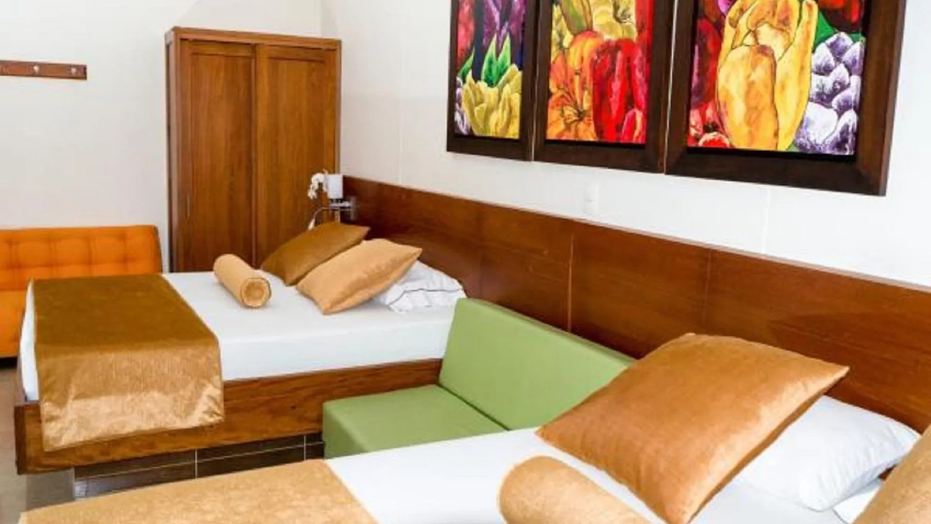 Hotel Sauces Del Estadio Medellin
