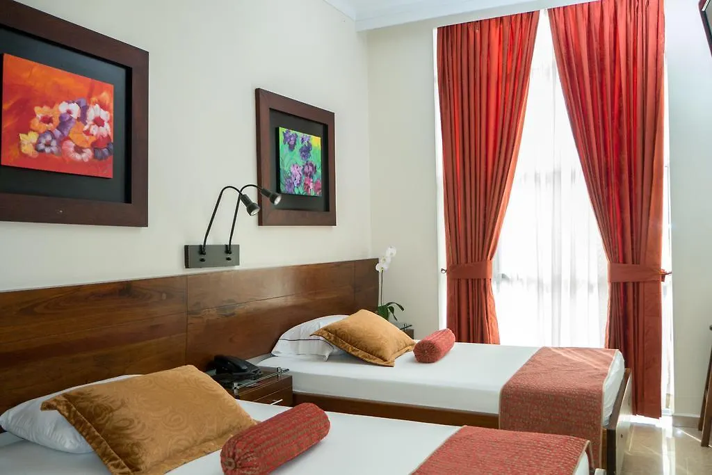 Hotel Sauces Del Estadio Medellin