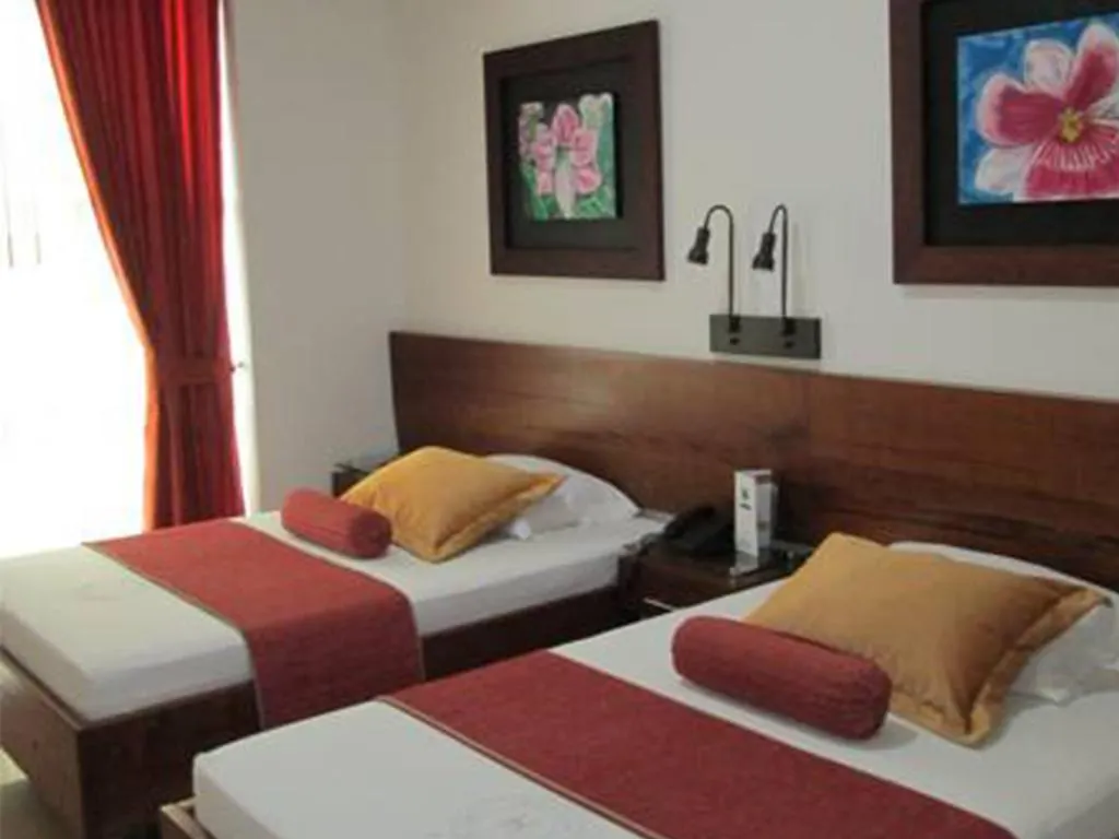 Hotel Sauces Del Estadio Medellin